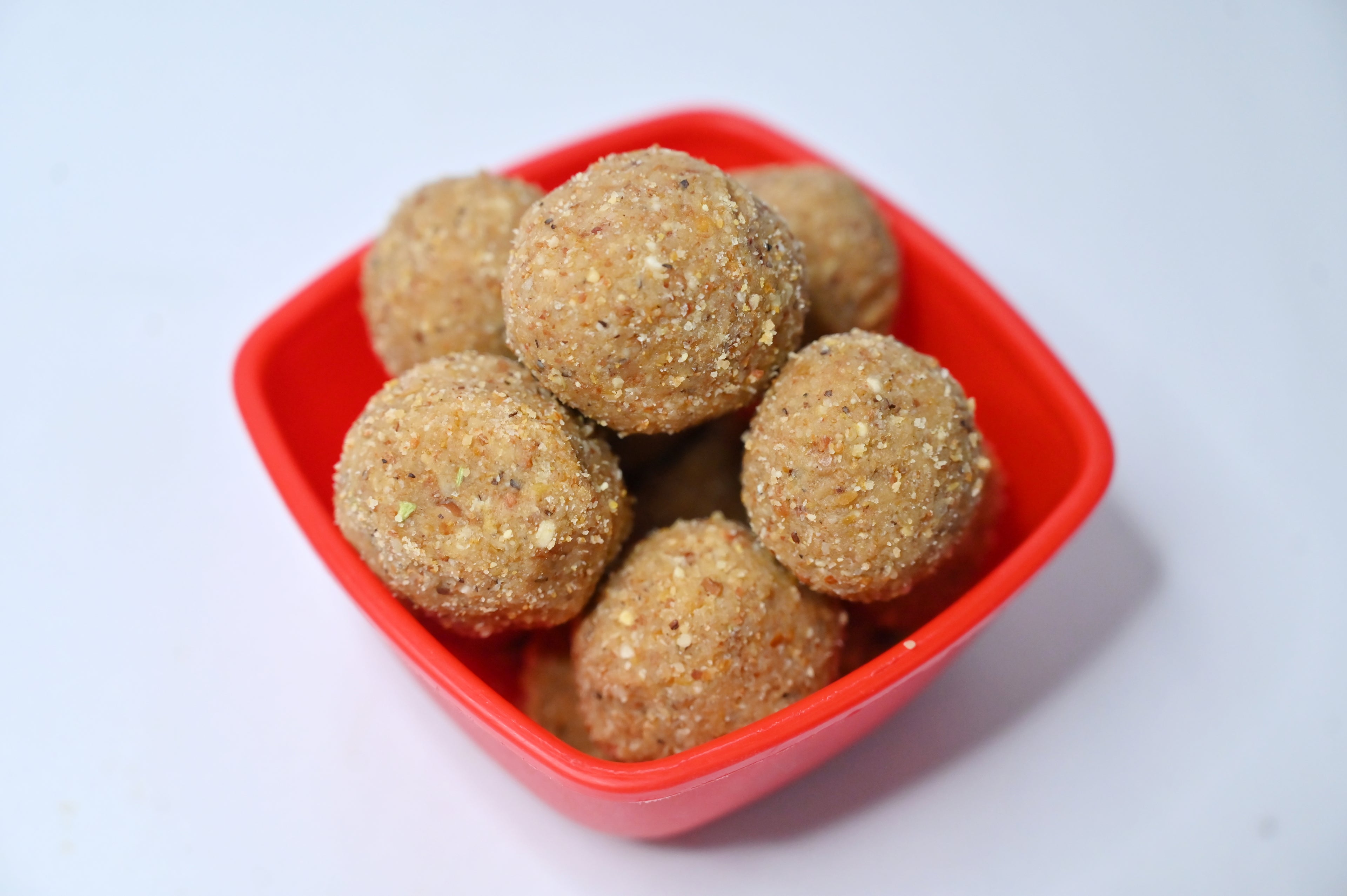 Anutilam Homemade Dink Ladoo – Winter Strength, Pure Desi Ingredients